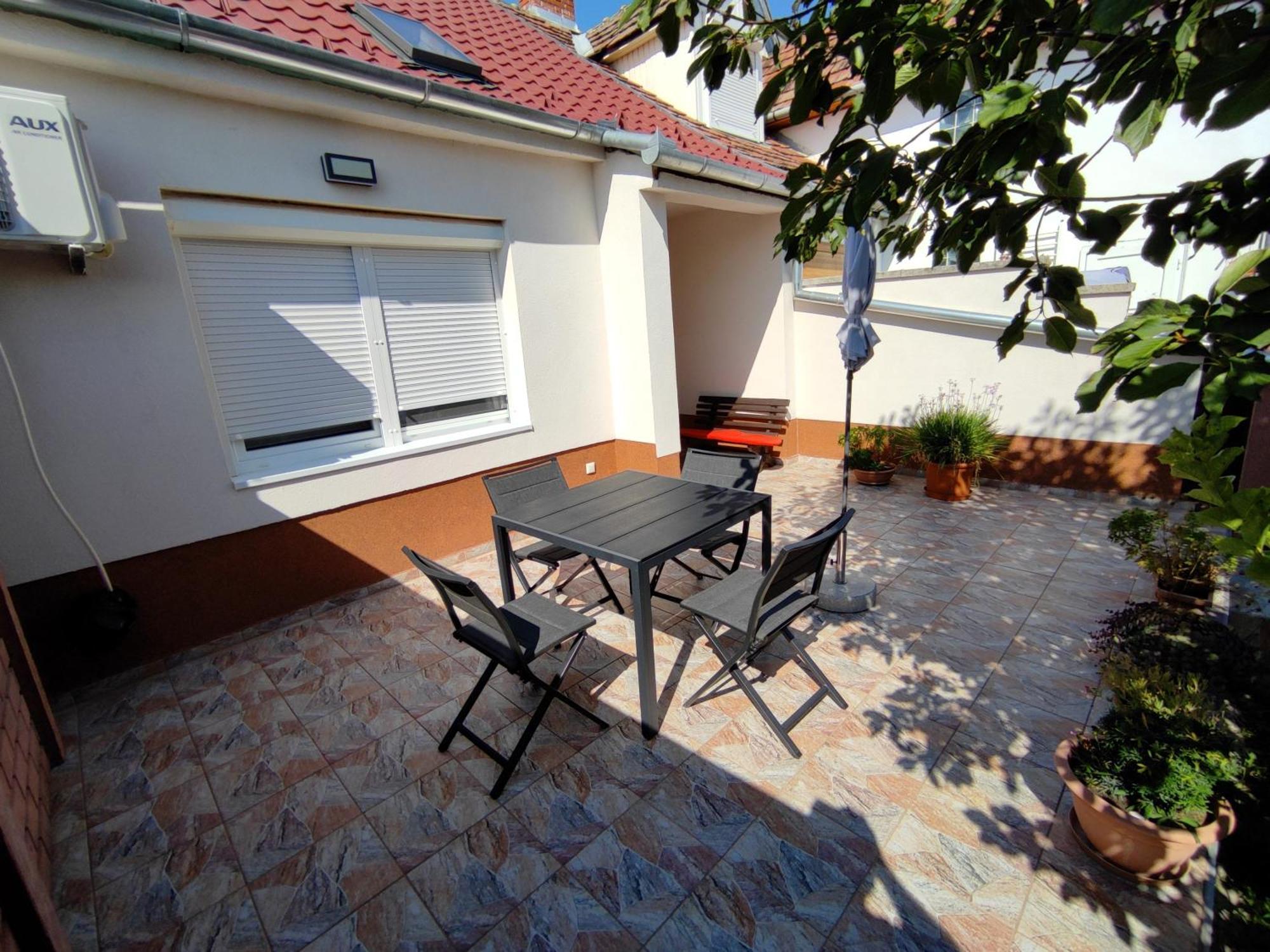 Blankapartman Mohacs Ngoại thất bức ảnh